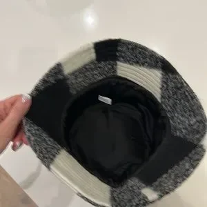 Monrow | Other | Plaid Bucket Hat By Monrow | Poshmark display picture 1